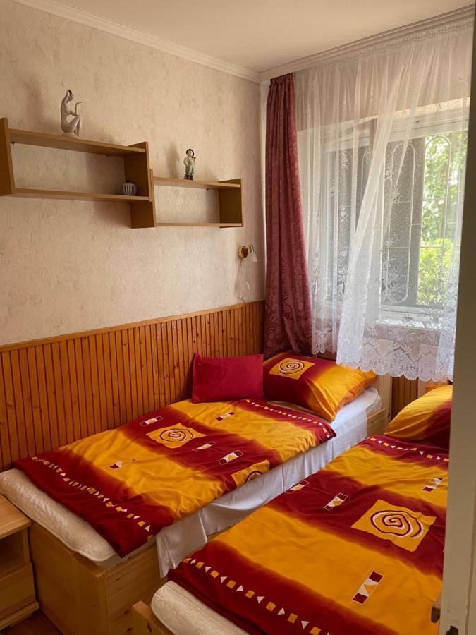 Rozsa Nyaralohaz Villa Balatonboglár Buitenkant foto