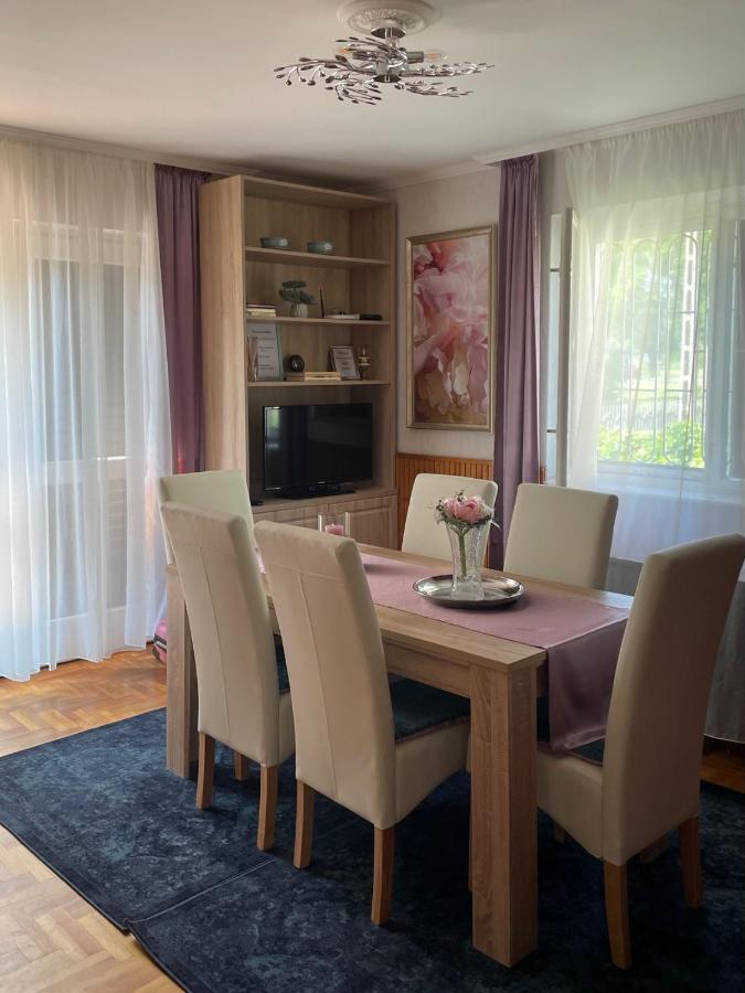 Rozsa Nyaralohaz Villa Balatonboglár Buitenkant foto