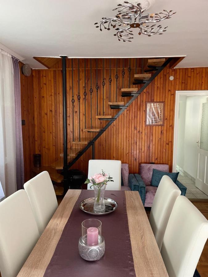 Rozsa Nyaralohaz Villa Balatonboglár Buitenkant foto